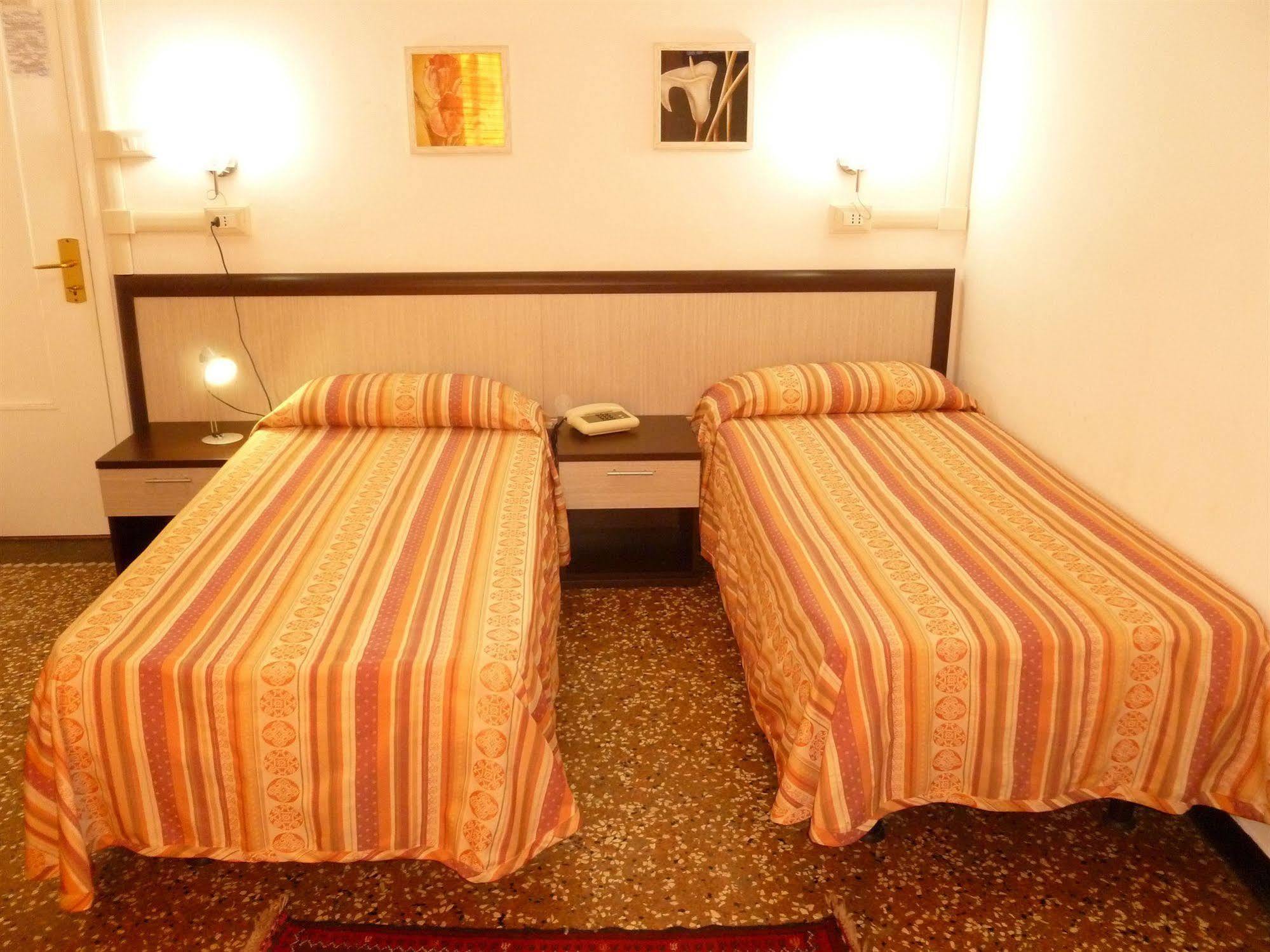 Hotel Agnello D'Oro Genova מראה חיצוני תמונה